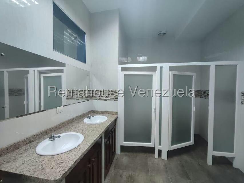Comercial (Local Comercial) en Alquiler en Centro, Aragua - 54