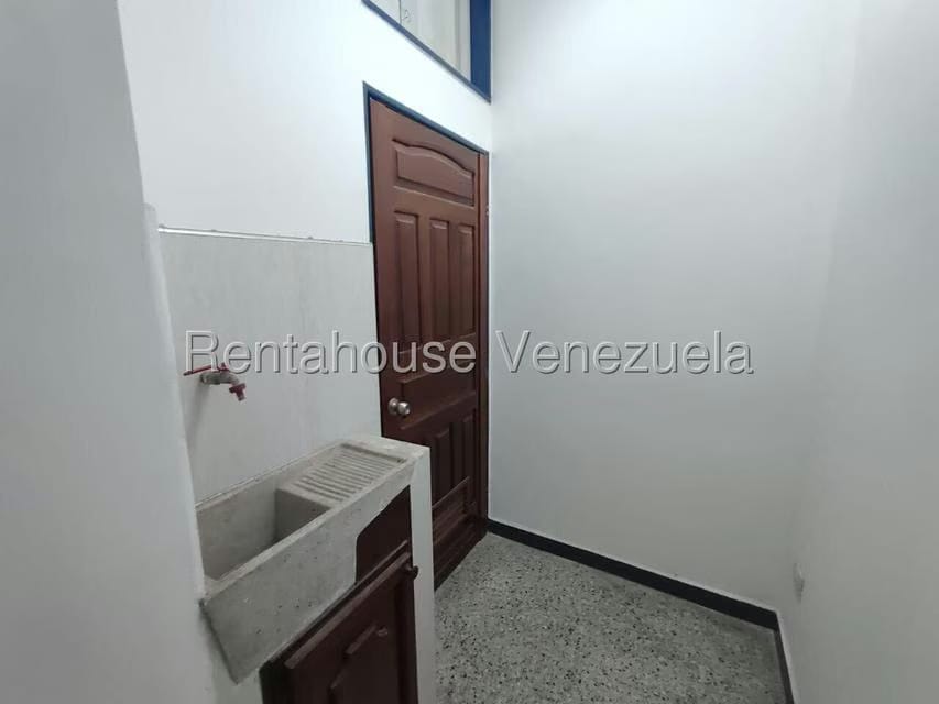 Comercial (Local Comercial) en Alquiler en Centro, Aragua - 55