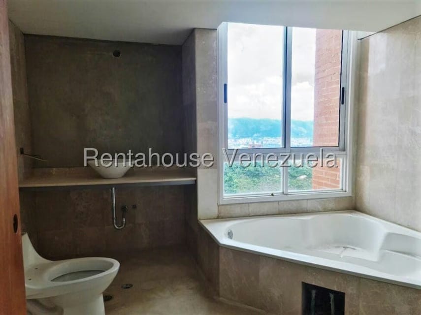 Apartamento (1 Nivel) en Venta en Colinas de Valle Arriba / Mirador de Los Campitos, Distrito Metropolitano - 14