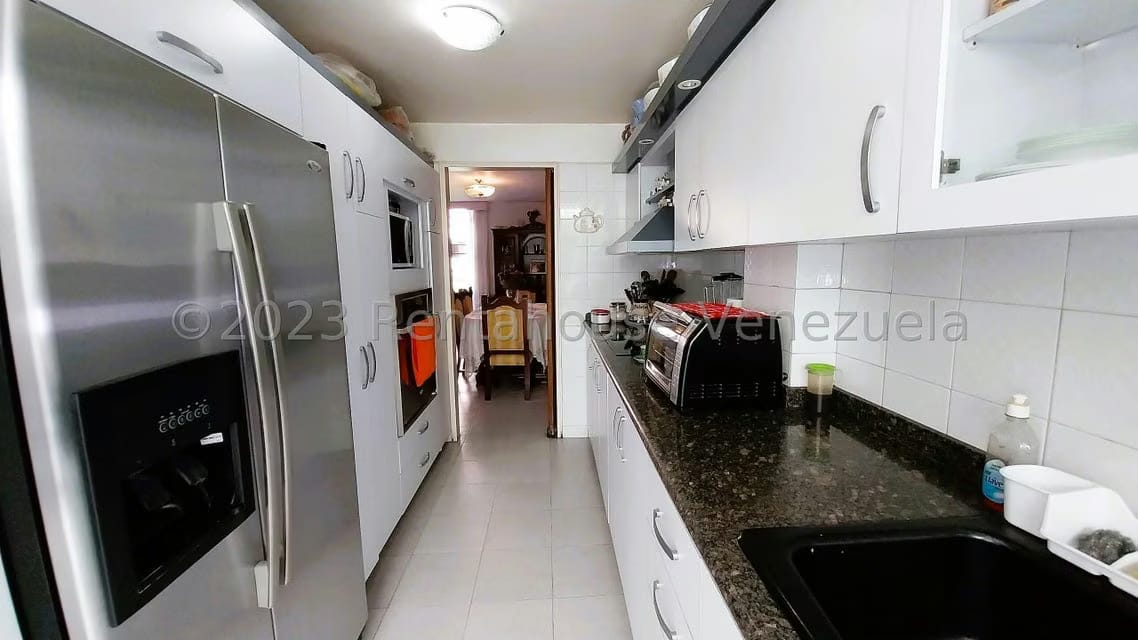 Townhouse (Multiples Niveles) en Venta en La Boyera, Distrito Metropolitano - 15