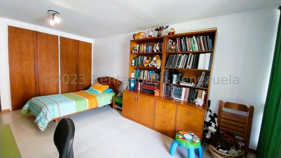 Townhouse (Multiples Niveles) en Venta en La Boyera, Distrito Metropolitano - 24