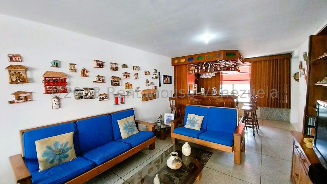 Townhouse (Multiples Niveles) en Venta en La Boyera, Distrito Metropolitano - 34