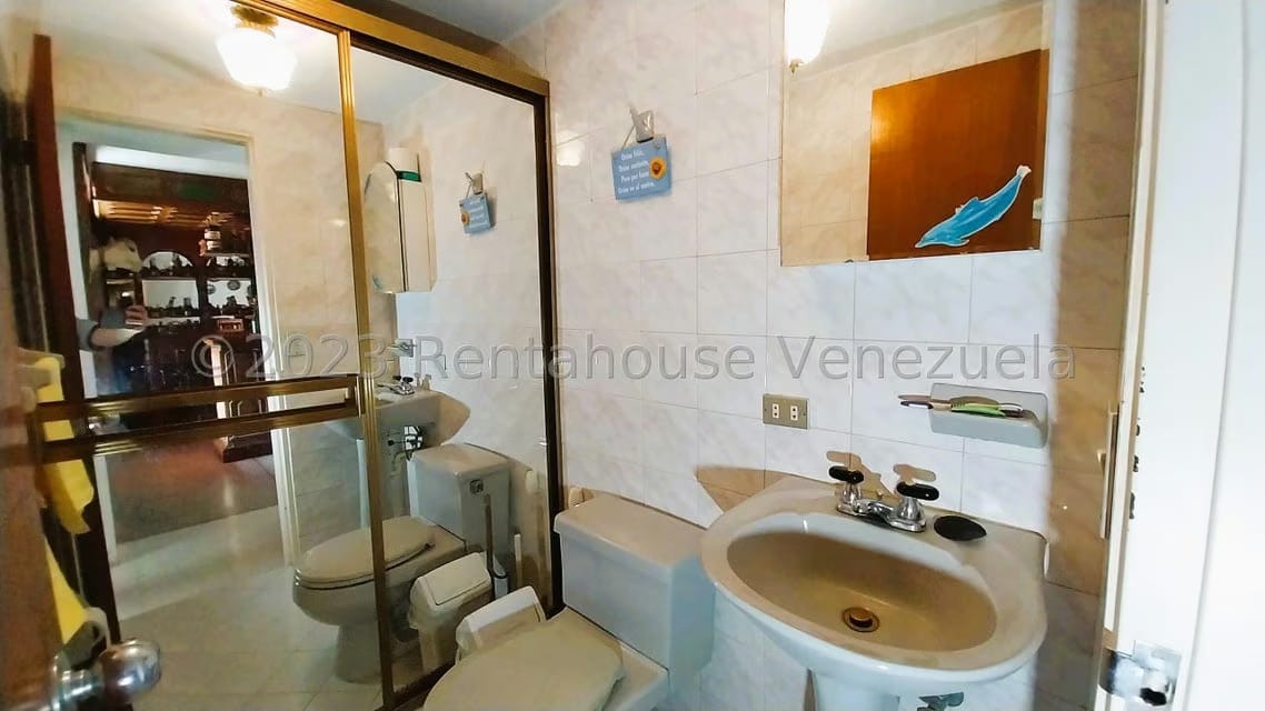 Townhouse (Multiples Niveles) en Venta en La Boyera, Distrito Metropolitano - 42