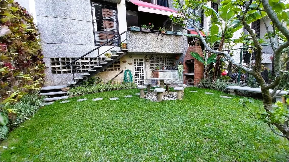Townhouse (Multiples Niveles) en Venta en La Boyera, Distrito Metropolitano - 50
