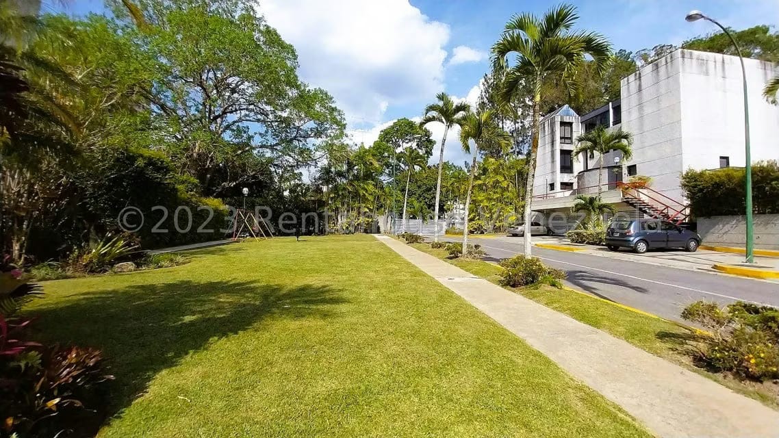 Townhouse (Multiples Niveles) en Venta en La Boyera, Distrito Metropolitano - 60