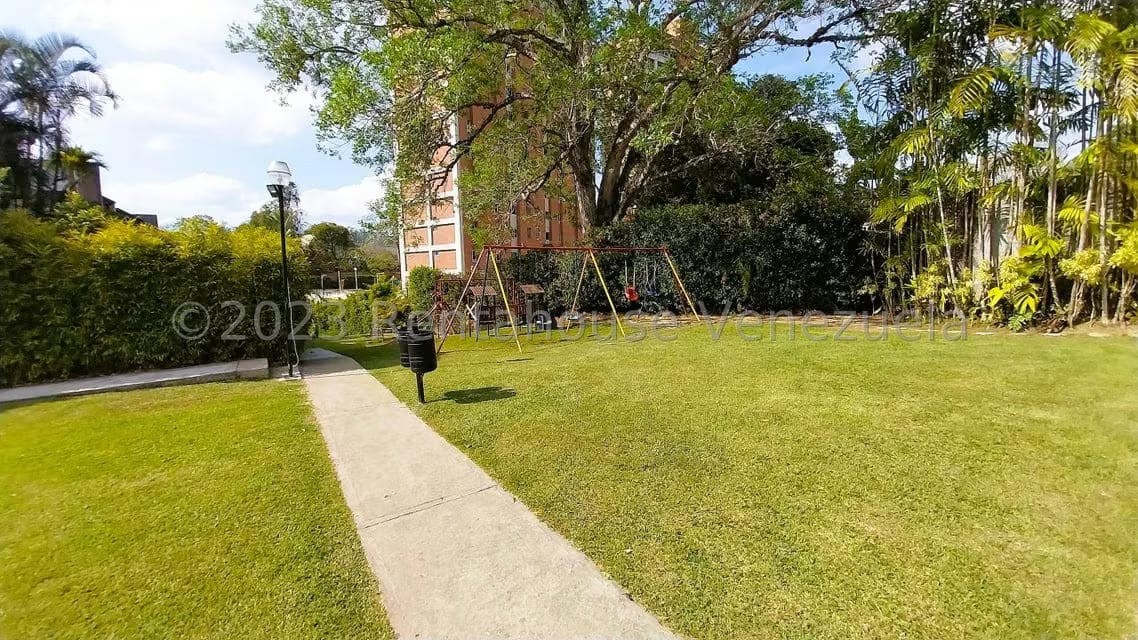 Townhouse (Multiples Niveles) en Venta en La Boyera, Distrito Metropolitano - 61