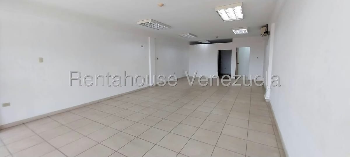 Comercial (Local Comercial) en Venta en Centro, Zulia - 2