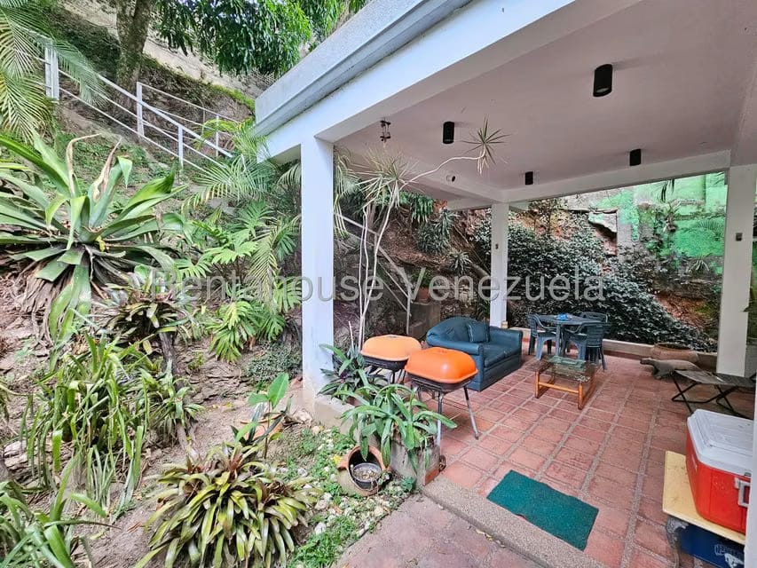 Casa (Multipes Niveles) en Venta en Cumbres de Curumo, Distrito Metropolitano - 42