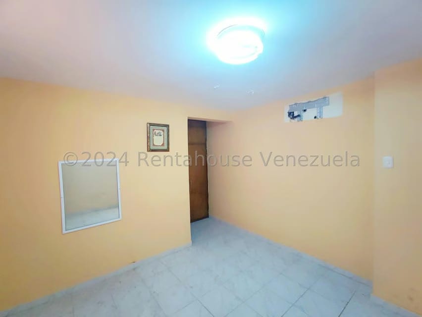 Comercial (Galpon - Deposito) en Alquiler en Sector San Jose, Falcon - 9