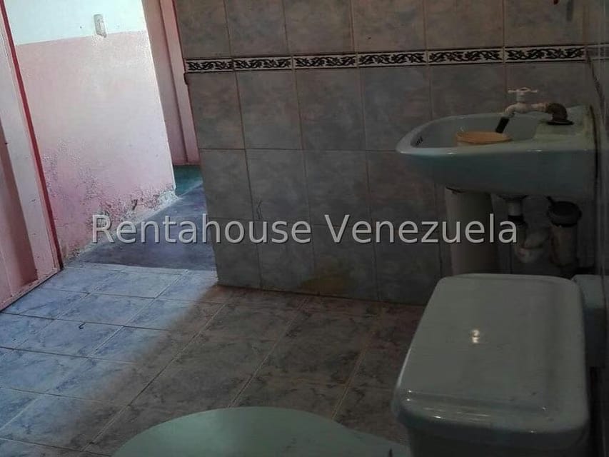 Casa (1 Nivel) en Venta en Loma de Mitimbis, Trujillo - 16