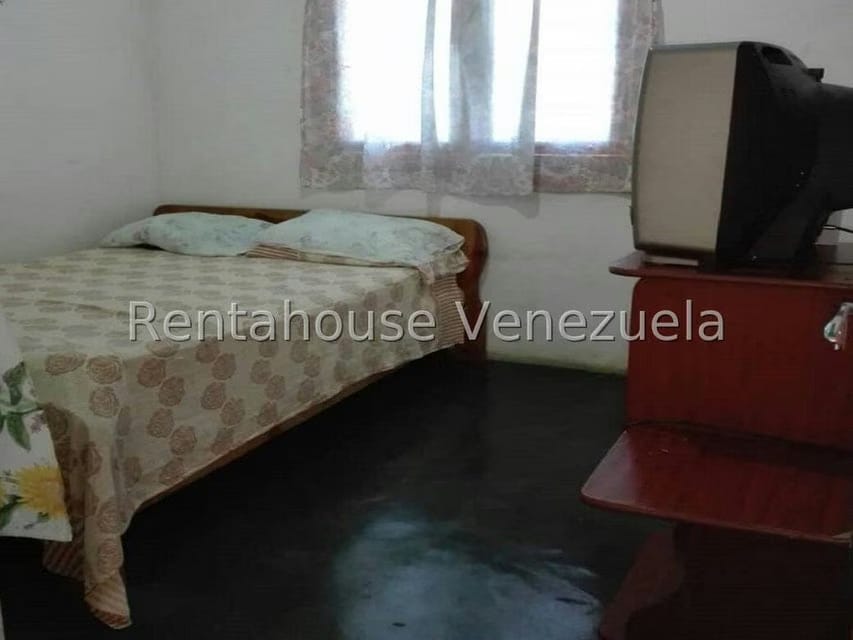 Casa (1 Nivel) en Venta en Loma de Mitimbis, Trujillo - 9