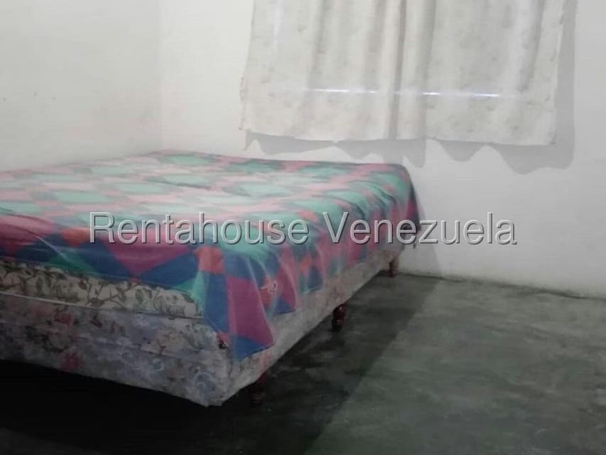 Casa (1 Nivel) en Venta en Loma de Mitimbis, Trujillo - 10