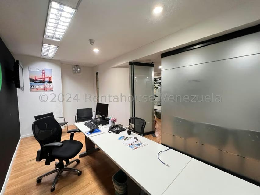 Comercial (Oficina) en Venta en La Castellana, Distrito Metropolitano - 8