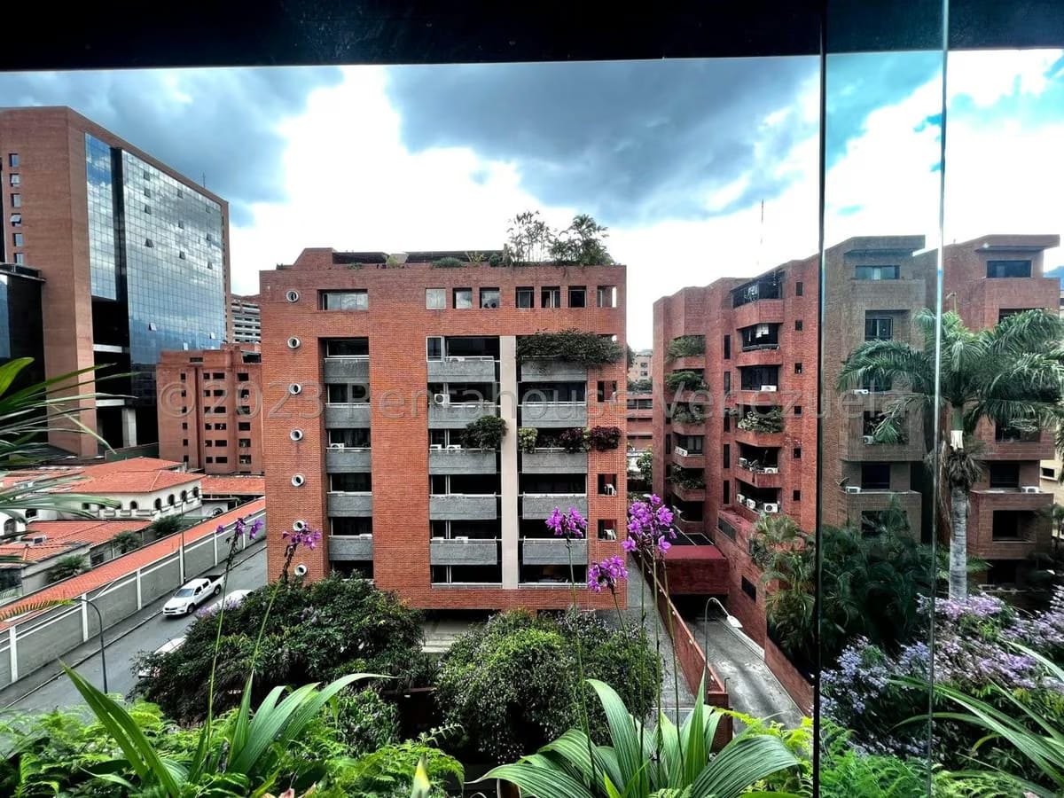 APARTAMENTO EN VENTA – ELENA MARIN NOBREGA