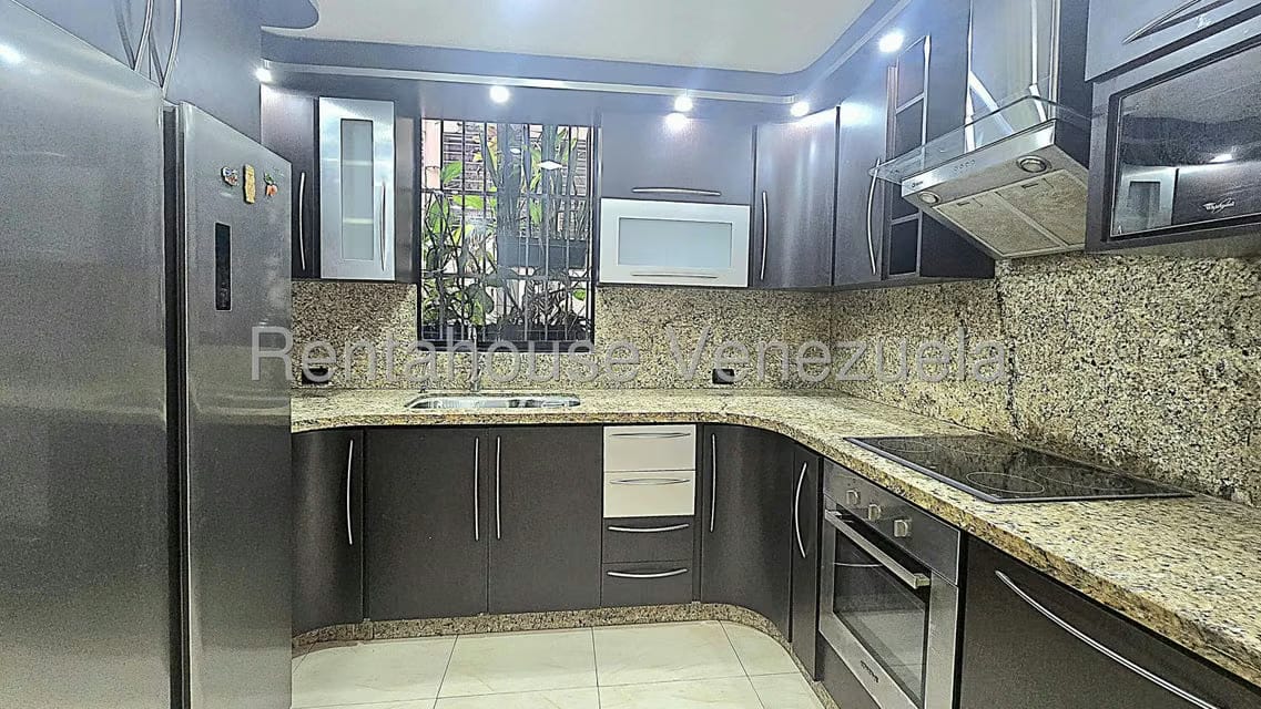 Apartamento (1 Nivel) en Venta en Santa Paula, Distrito Metropolitano - 10