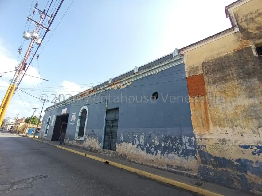 Comercial (Galpon - Deposito) en Venta en Centro, Carabobo - 42