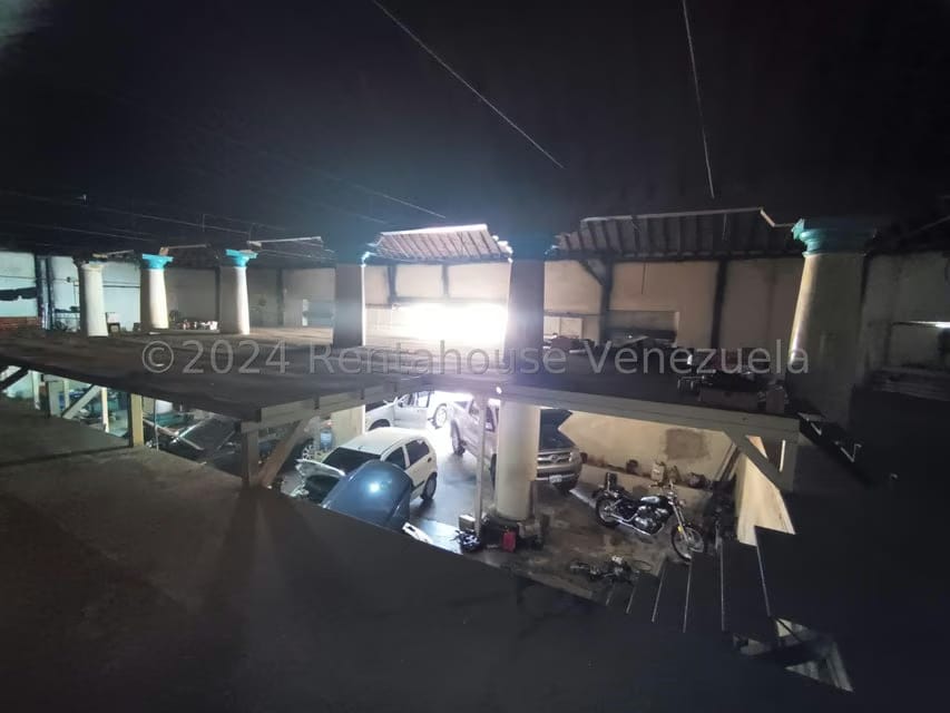 Comercial (Galpon - Deposito) en Venta en Centro, Carabobo - 10