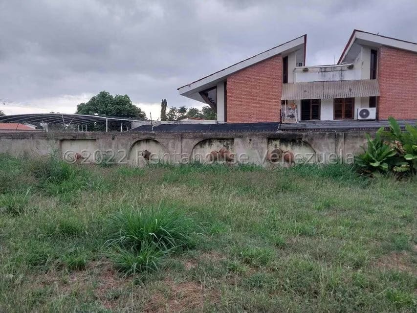 Terreno (Comercial) en Venta en Santa Elena, Lara - 2