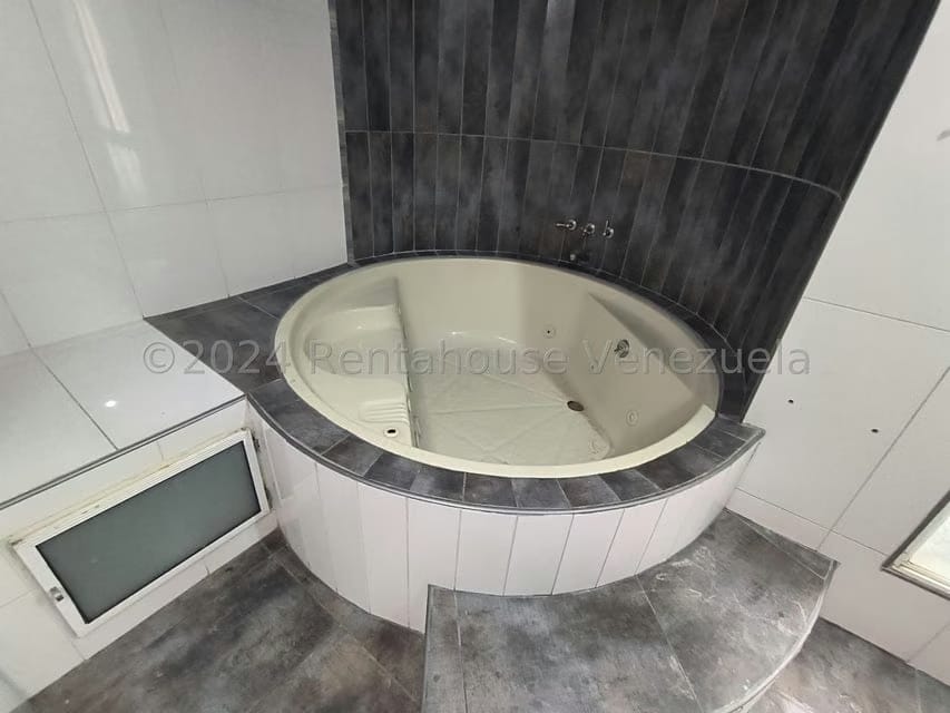 Casa (Multipes Niveles) en Venta en Corinsa, Aragua - 38