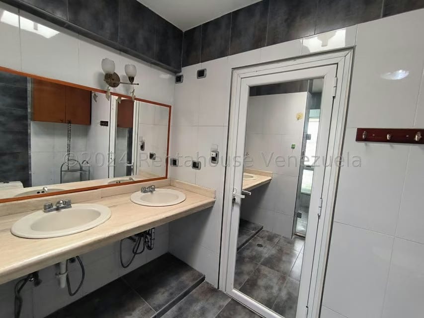 Casa (Multipes Niveles) en Venta en Corinsa, Aragua - 41