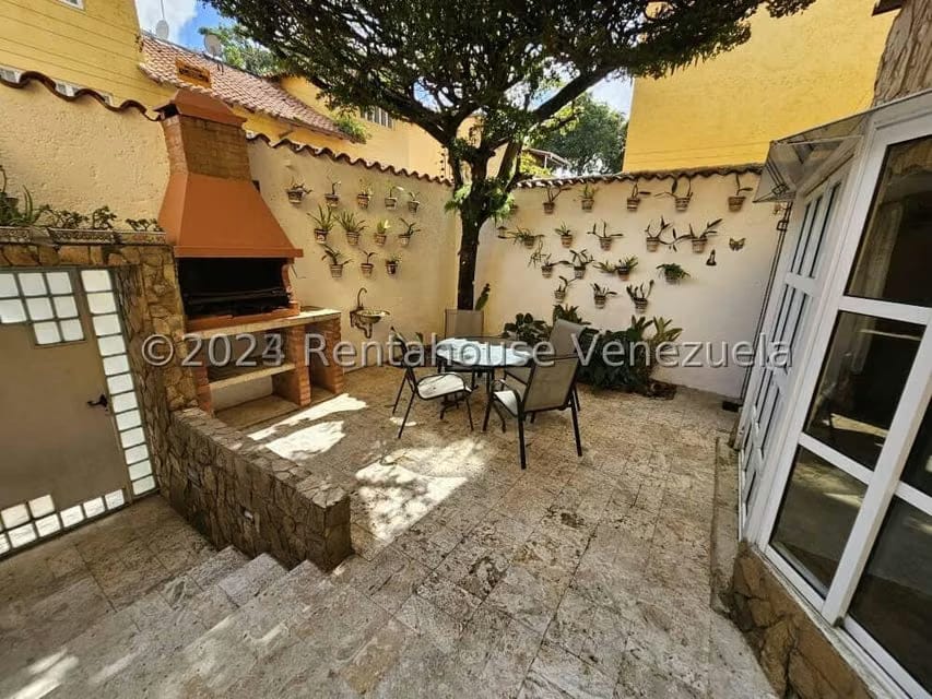 Townhouse (Multiples Niveles) en Venta en La Lagunita Country Club, Distrito Metropolitano - 28