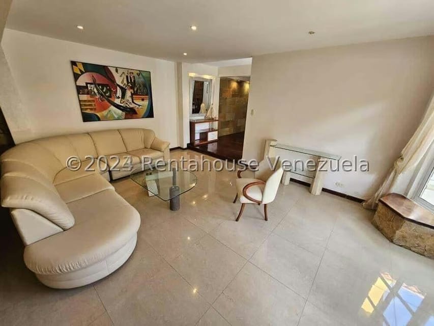 Townhouse (Multiples Niveles) en Venta en La Lagunita Country Club, Distrito Metropolitano - 5