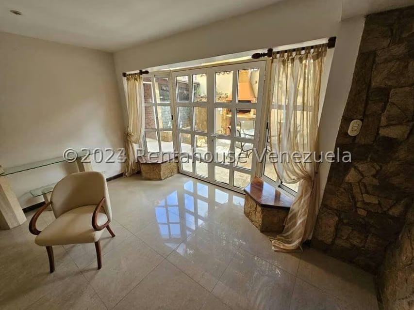 Townhouse (Multiples Niveles) en Venta en La Lagunita Country Club, Distrito Metropolitano - 6