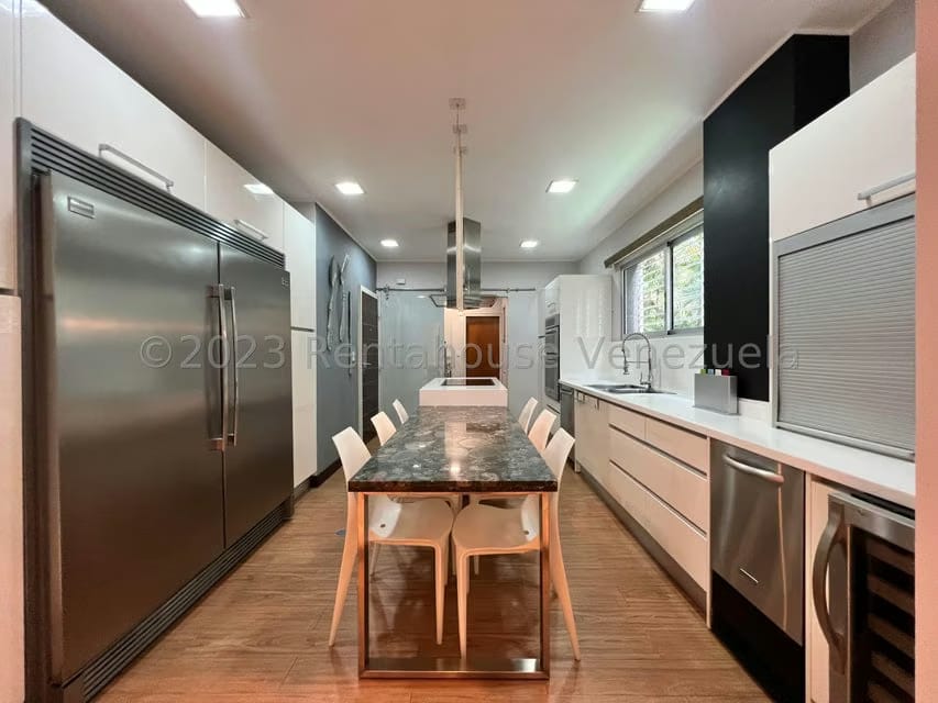 Apartamento (Duplex) en Venta en Campo Alegre, Distrito Metropolitano - 11