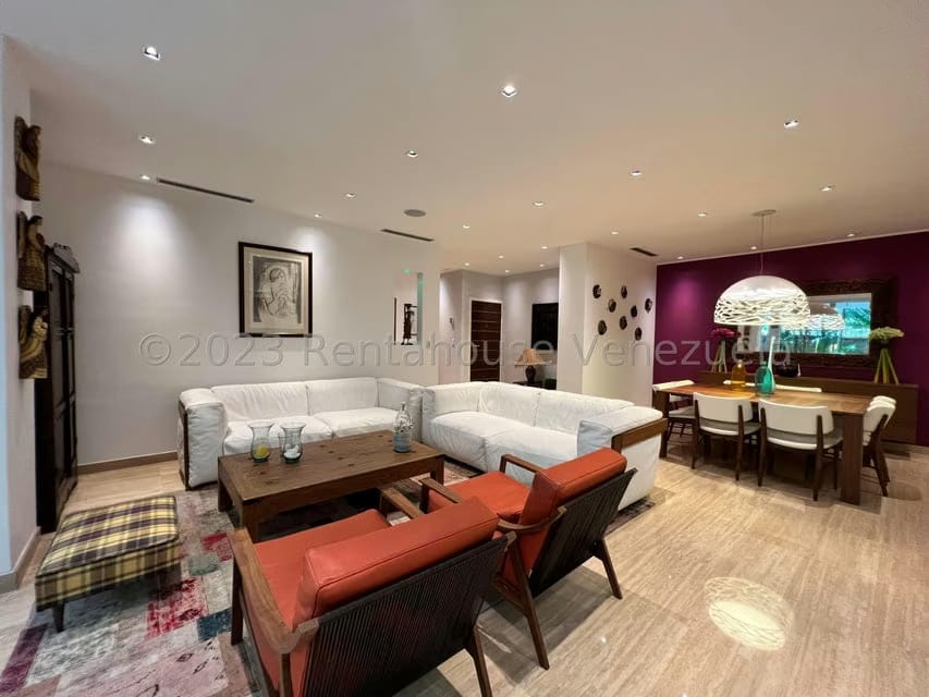 Apartamento (Duplex) en Venta en Campo Alegre, Distrito Metropolitano - 4