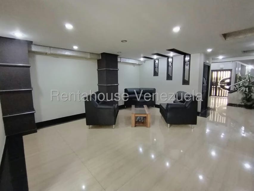 Apartamento (1 Nivel) en Venta en El Bosque, Aragua - 2