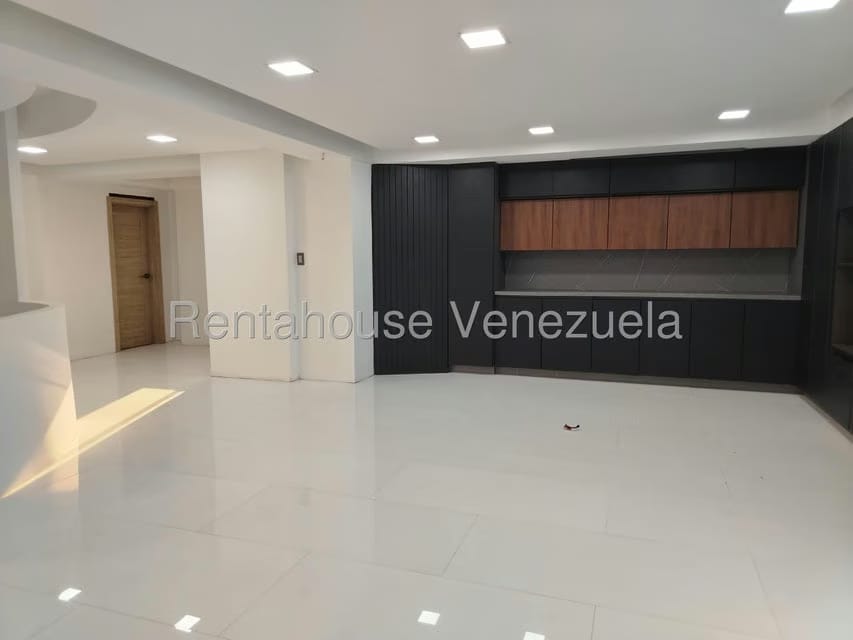 Apartamento (1 Nivel) en Venta en El Bosque, Aragua - 12