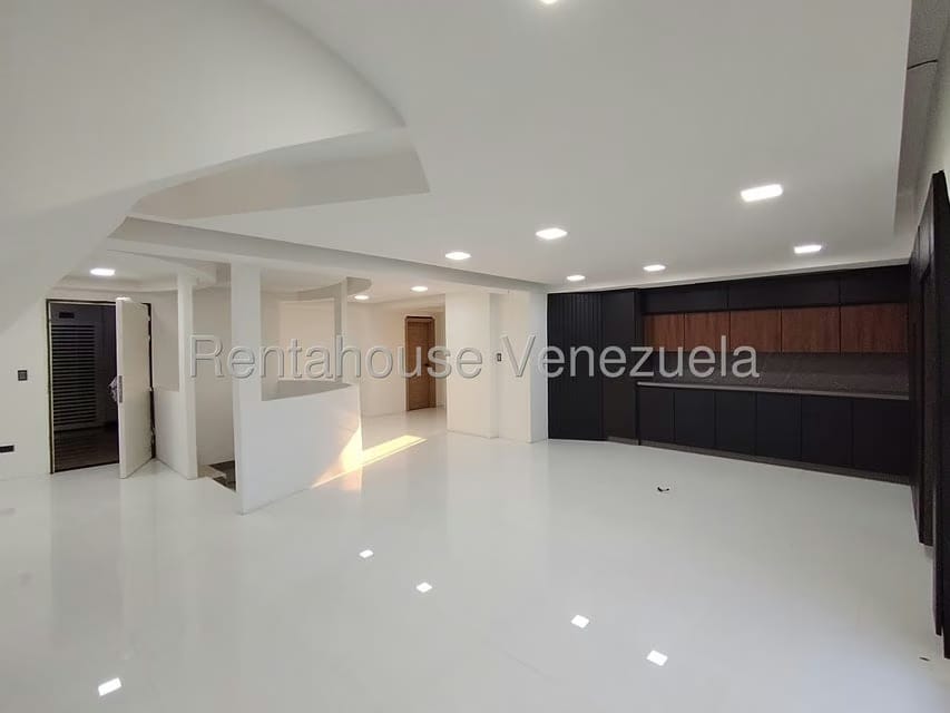 Apartamento (1 Nivel) en Venta en El Bosque, Aragua - 13