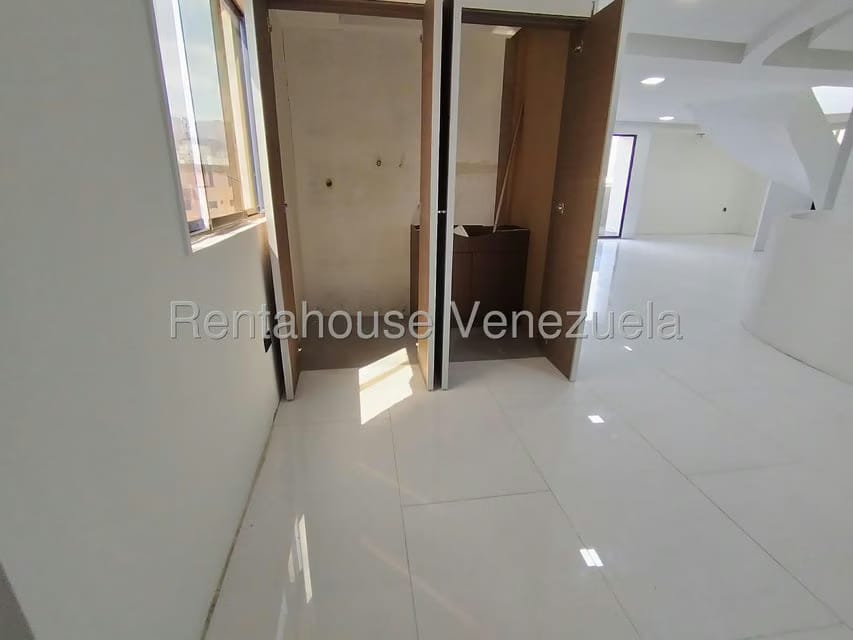Apartamento (1 Nivel) en Venta en El Bosque, Aragua - 19