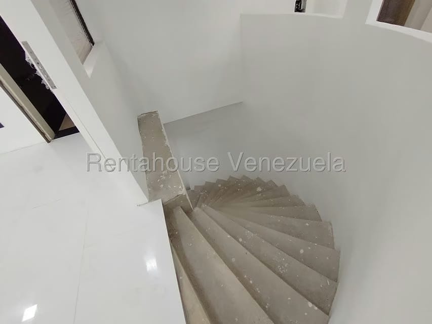 Apartamento (1 Nivel) en Venta en El Bosque, Aragua - 23