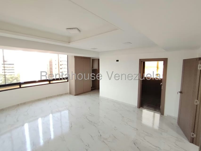 Apartamento (1 Nivel) en Venta en El Bosque, Aragua - 33