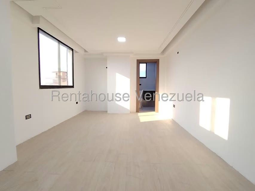 Apartamento (1 Nivel) en Venta en El Bosque, Aragua - 34