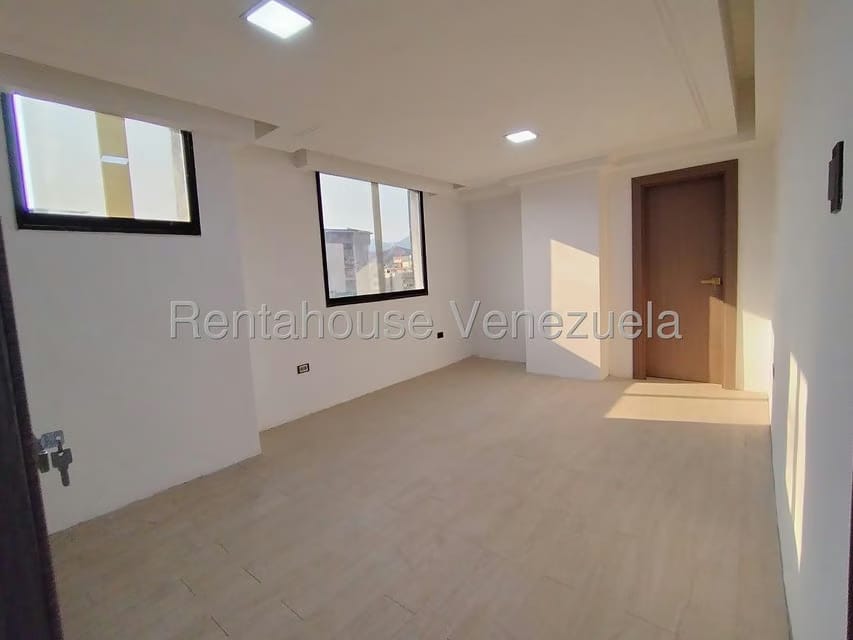 Apartamento (1 Nivel) en Venta en El Bosque, Aragua - 35