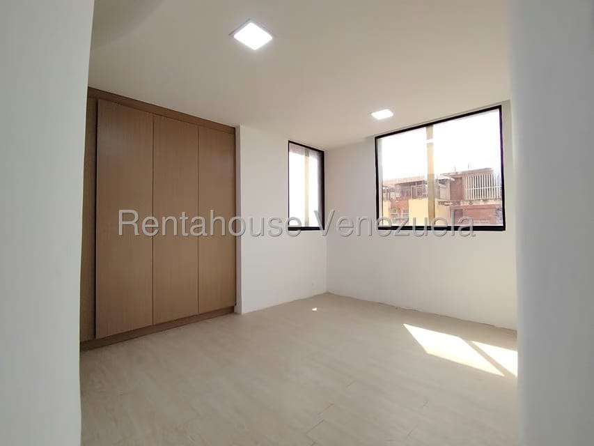 Apartamento (1 Nivel) en Venta en El Bosque, Aragua - 39