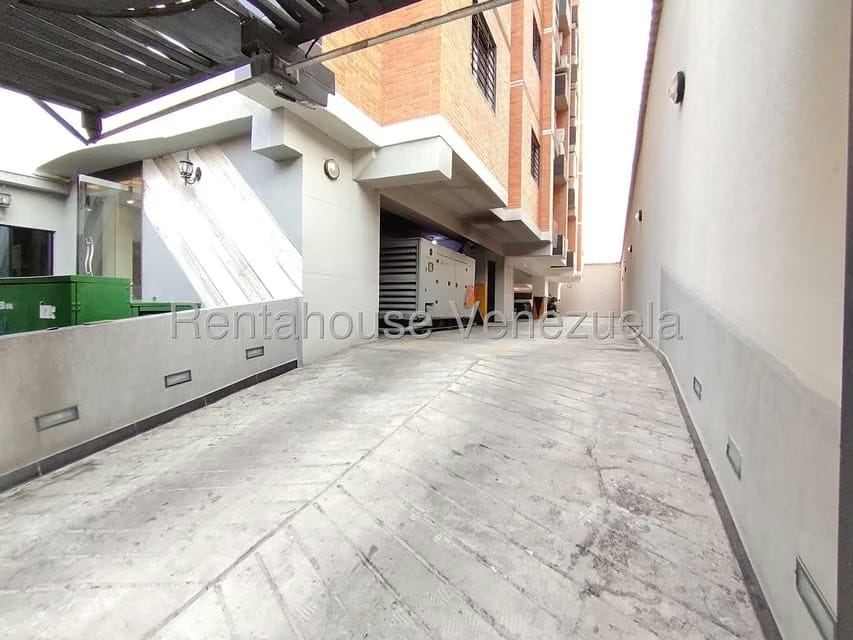 Apartamento (1 Nivel) en Venta en El Bosque, Aragua - 46