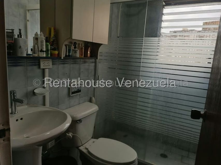 Apartamento (1 Nivel) en Alquiler en Colinas de Quinta Altamira, Distrito Metropolitano - 19