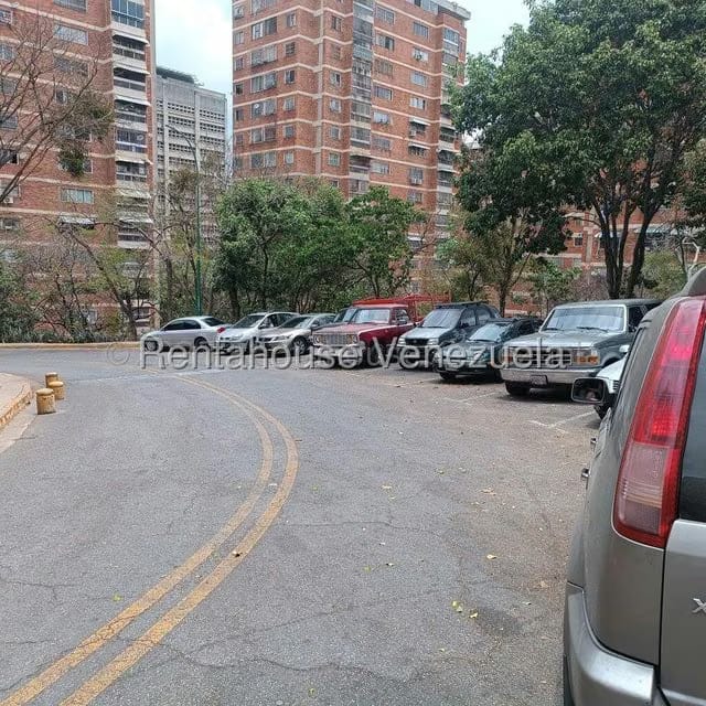Apartamento (1 Nivel) en Alquiler en Colinas de Quinta Altamira, Distrito Metropolitano - 3