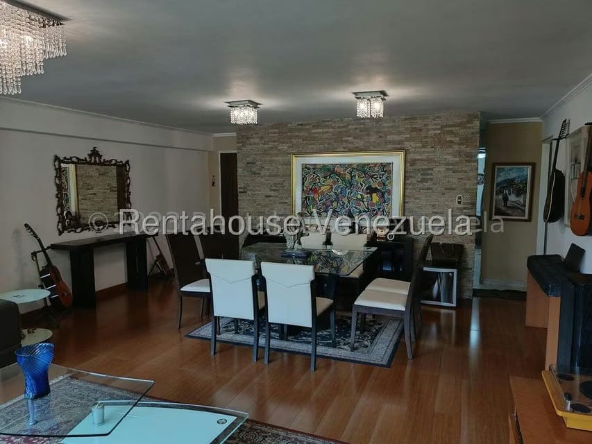 Apartamento (1 Nivel) en Alquiler en Colinas de Quinta Altamira, Distrito Metropolitano - 7