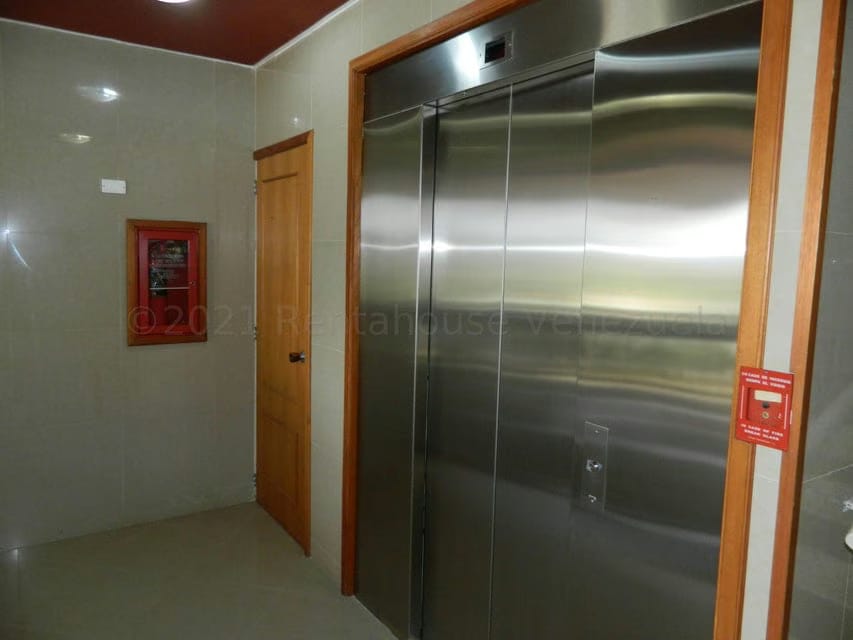Apartamento (1 Nivel) en Venta en Las Salias, Miranda - 27