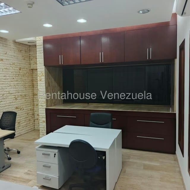 Comercial (Oficina) en Venta en Los Palos Grandes, Distrito Metropolitano - 8