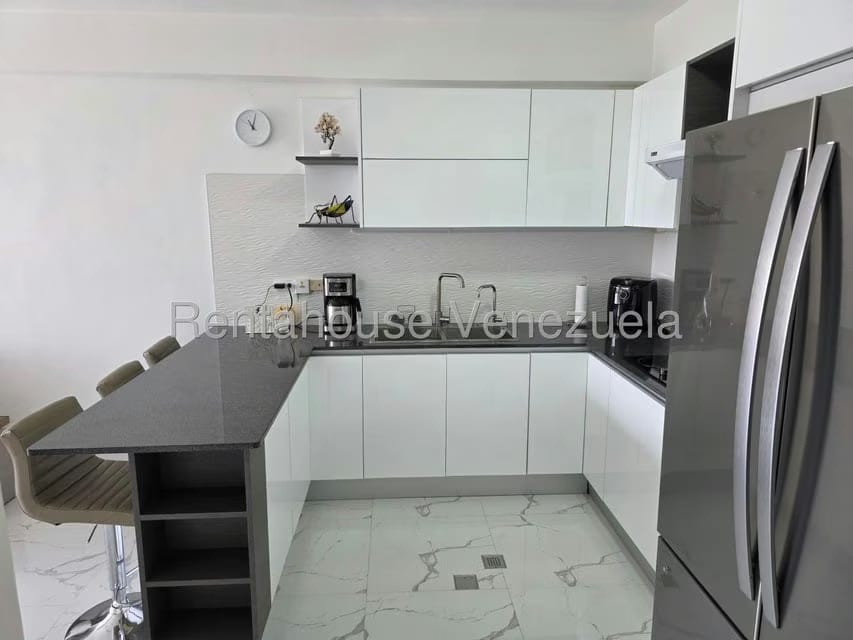 Apartamento (1 Nivel) en Venta en Lomas del Sol, Distrito Metropolitano - 12