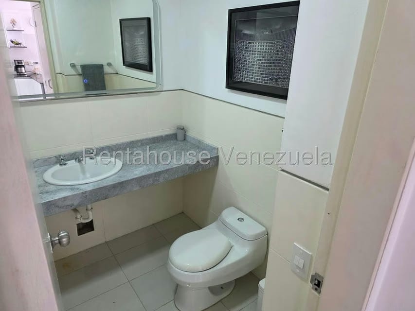 Apartamento (1 Nivel) en Venta en Lomas del Sol, Distrito Metropolitano - 18