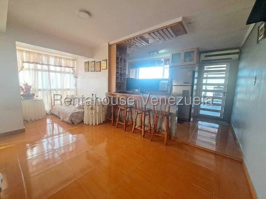 Apartamento (Multiples Niveles) en Venta en Centro, Aragua - 14