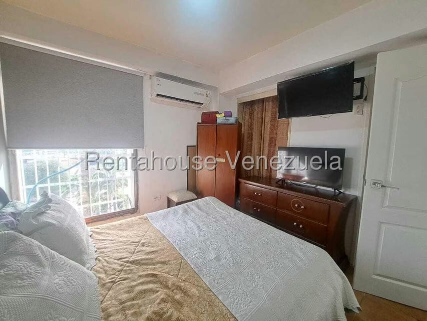Apartamento (Multiples Niveles) en Venta en Centro, Aragua - 25