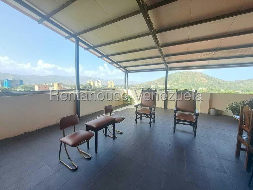 Apartamento (Multiples Niveles) en Venta en Centro, Aragua - 33