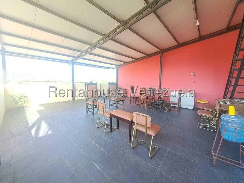 Apartamento (Multiples Niveles) en Venta en Centro, Aragua - 38